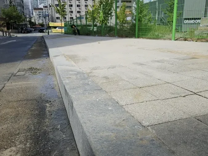 천안 차량 진출입로 원상복구 차량진입로확장 시공 현장