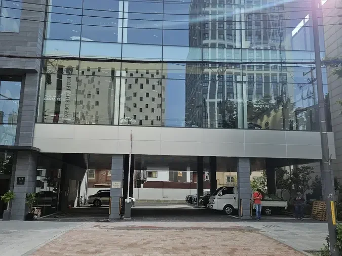 현대 군자점 차량 진출입로 확장 공사 차량진입로확장 시공 현장